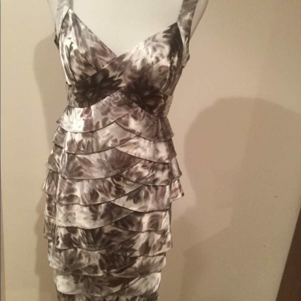 LONDON Times Petite Satin-look Tiered Party Dress